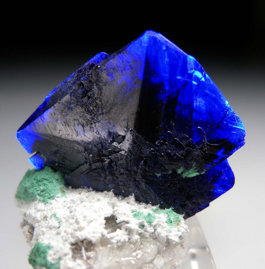 Azurite on Barite with Malachite from Volborthite zone, Milpillas Mine, Cuitaca, Sonora, Mexico [db_pics/pics/p412c.jpg]