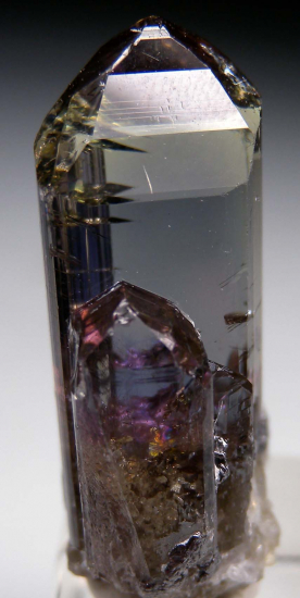 Tanzanite from Merelani Hills, Arusha, Tanzania [db_pics/pics/p430e.jpg]