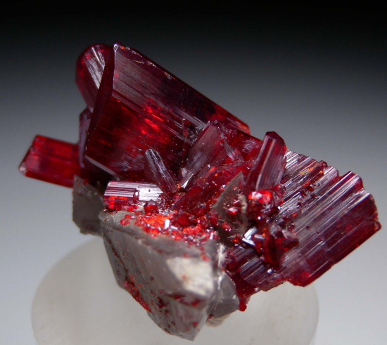 Realgar with Calcite from Shimen Mine, Hunan, China [db_pics/pics/p523c.jpg]