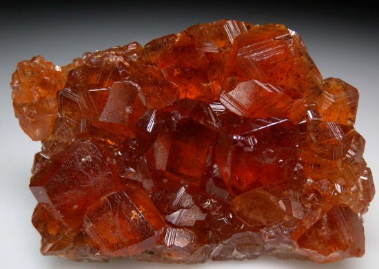 Grossular from Jeffrey Mine, Asbestos, Quebec, Canada [db_pics/pics/p536a.jpg]