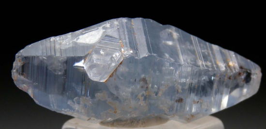 Sapphire from Ratnapura, Sri Lanka [db_pics/pics/p551d.jpg]