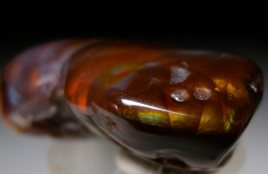 Quartz var. Fire Agate from Deer Creek Fire Agate Mine, Graham County, Arizona, USA [db_pics/pics/p576c.jpg]