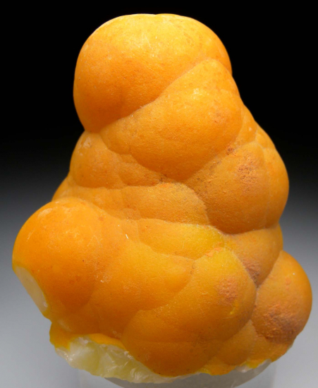 Smithsonite from Masua Mine, Iglesias, Sardinia, Italy [db_pics/pics/p626a.jpg]