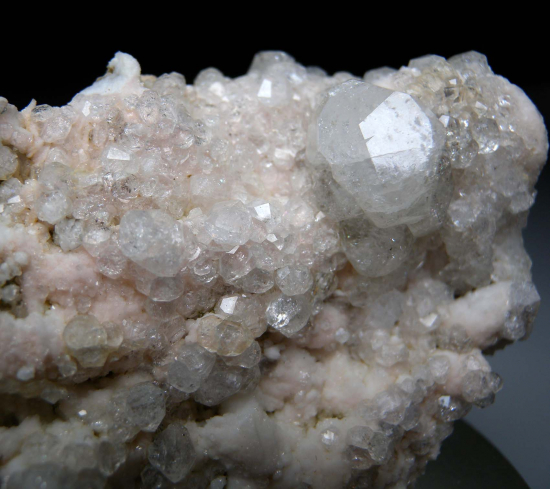 Analcime from Coaldale Mining District, Esmeralda Co., Nevada, USA [db_pics/pics/p718c.jpg]