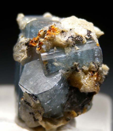 Apatite from Emmons Quarry, Greenwood, Oxford Co., Maine, USA [db_pics/pics/p771c.jpg]