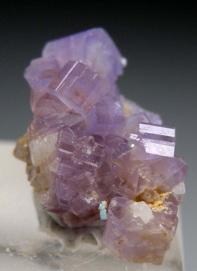 Apatite from Plain Jane Pocket, Emmons Quarry, Greenwood, Oxford Co., Maine, USA [db_pics/pics/p782a.jpg]