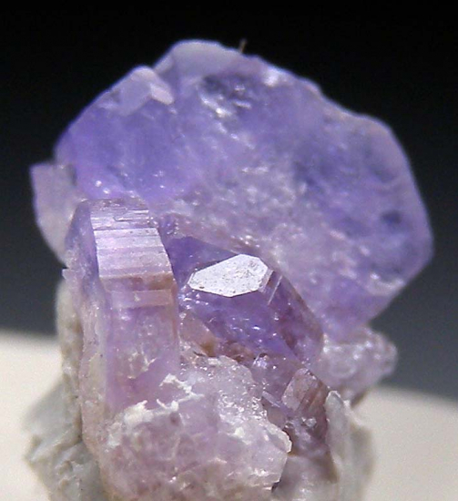 Apatite from Plain Jane Pocket, Emmons Quarry, Greenwood, Oxford Co., Maine, USA [db_pics/pics/p783c.jpg]