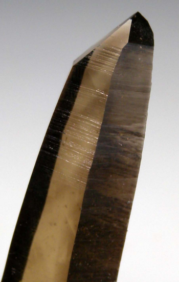 Smokey Quartz from Excelsior Mtns., Mineral Co., Nevada, USA [db_pics/pics/p830d.jpg]