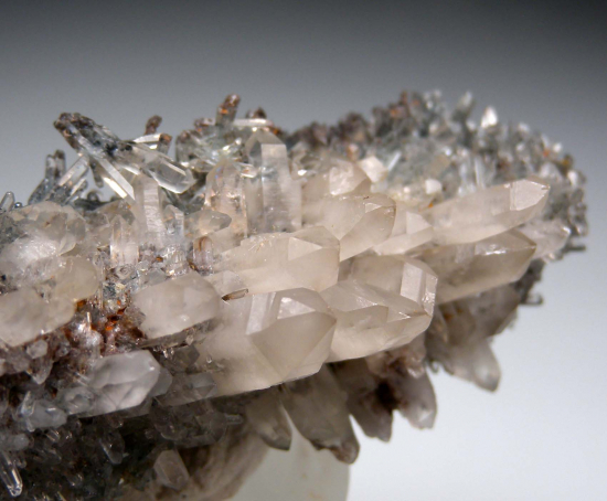 'Gitter' Quartz on Feldspar from Erongo Region, Namibia [db_pics/pics/p832d.jpg]