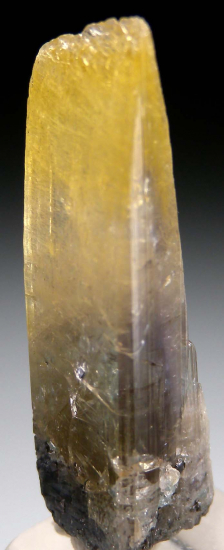 Tanzanite from Merelani Hills, Arusha, Tanzania [db_pics/pics/p844b.jpg]