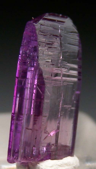Tanzanite (pink!) from Merelani Hills, Arusha, Tanzania [db_pics/pics/p855c.jpg]