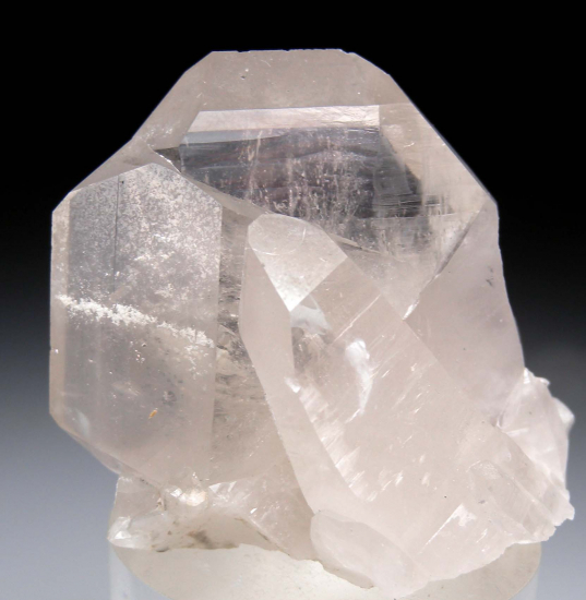 Japan-twin Quartz from PC Mine, Jefferson Co., Montana, USA [db_pics/pics/p935a.jpg]