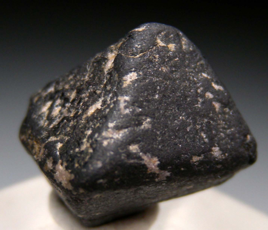 Chromite from Freetown layered complex, Guma Water, Western Area, Sierra Leone [db_pics/pics/r104b.jpg]