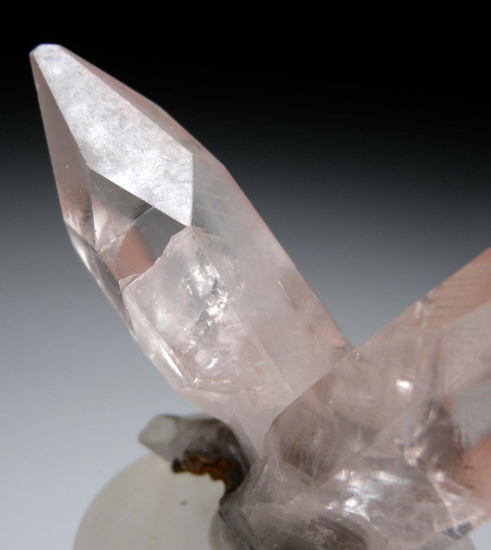 Calcite from Bigrigg Mine, Egremont, Cumberland, England [db_pics/pics/r125d.jpg]