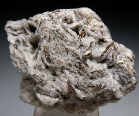 Calaverite from Cripple Creek, Teller Co., Colorado, USA [db_pics/pics/r188a.jpg]