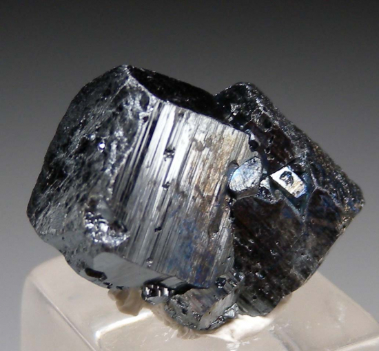Hematite from Hormuz Island, Qeshm, Hormozgan, Iran [db_pics/pics/r193c.jpg]