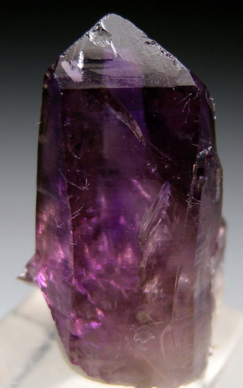 Amethyst from Banska Stiavnica, Banska Bystrica Region, Slovakia [db_pics/pics/r204b.jpg]