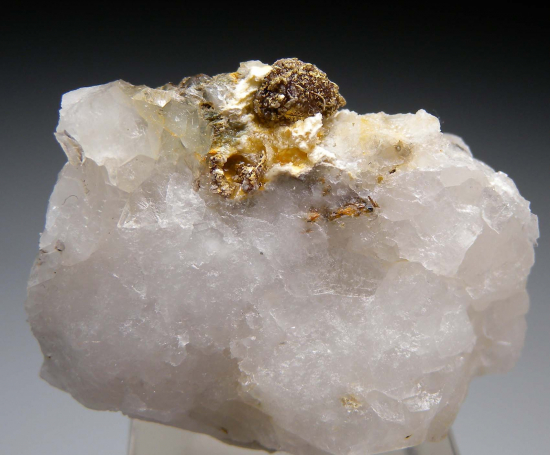 Gold from Harmanec gold deposit, Harmanec, Banska Bystrica Region, Slovakia [db_pics/pics/r205a.jpg]