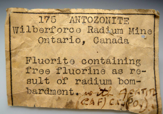 Fluorite var. Antozonite from Wilberforce Radium Mine, Ontario, Canada [db_pics/pics/r208c.jpg]
