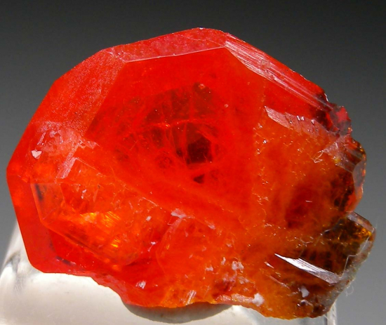 Wulfenite from Red Cloud Mine, La Paz Co., Arizona, USA [db_pics/pics/r221b.jpg]