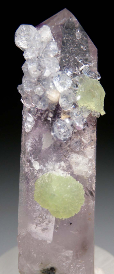 Prehnite, Analcime on Quartz from Goboboseb Mountains, Brandberg Area, Namibia [db_pics/pics/r332c.jpg]