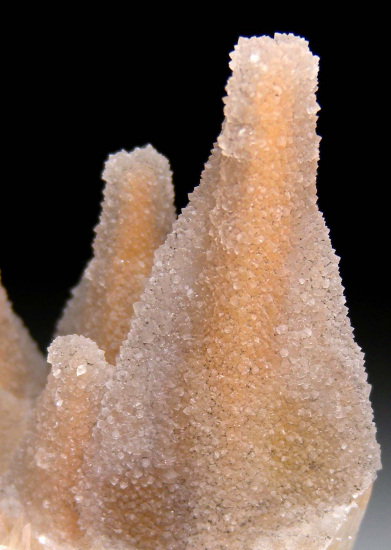 Quartz over Calcite from San Martin Mine, Zacatecas, Mexico [db_pics/pics/r357c.jpg]