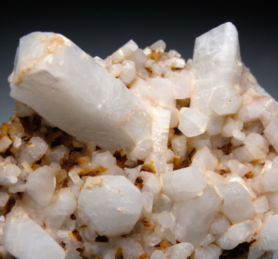 Feldspar from Vakinankarata Region, Antananarivo Prov., Madagascar [db_pics/pics/r367b.jpg]