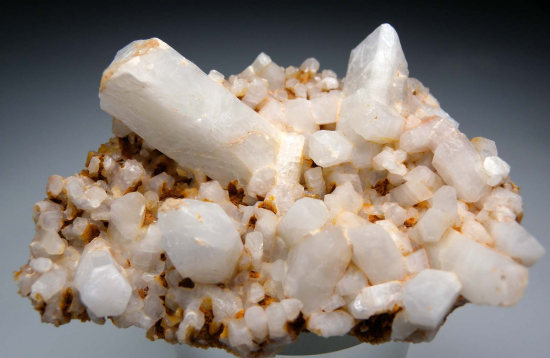 Feldspar from Vakinankarata Region, Antananarivo Prov., Madagascar [db_pics/pics/r367d.jpg]