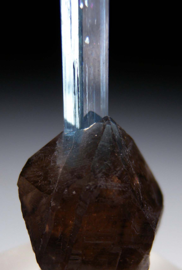 Aquamarine on Smokey Quartz from Quy Chau District, Nghe An Province,Vietnam [db_pics/pics/r379e.jpg]