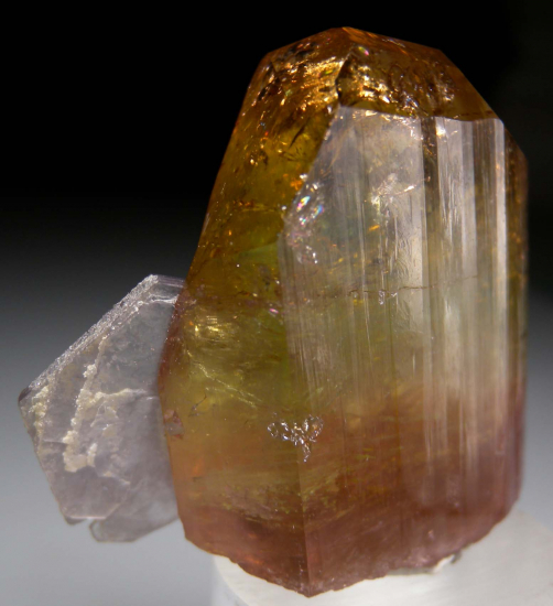 Tourmaline with Lepidolite from Lemon Tree Pocket, Coronel Murta, Minas Gerais, Brazil [db_pics/pics/r401c.jpg]
