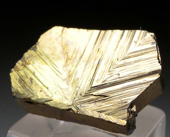 Cubanite from Henderson #2 Mine, Chibougamau, Quebec, Canada [db_pics/pics/r442f.jpg]