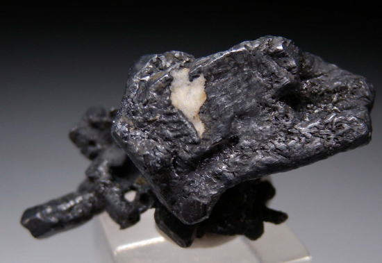 Acanthite from Reyes Mine, Guanajuato, Mexico [db_pics/pics/r459b.jpg]