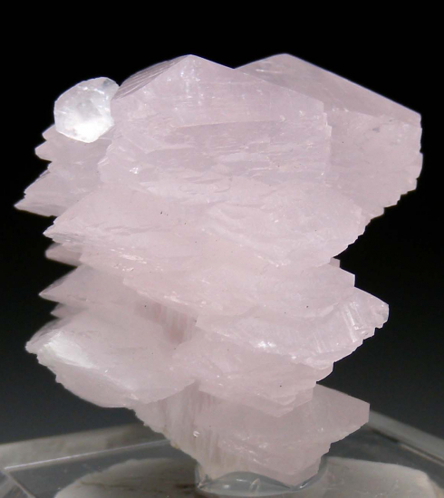 ManganoCalcite on Calcite from Dal'Negorsk, Russia [db_pics/pics/r461d.jpg]