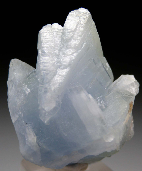 Prehnite from Merelani Hills, Arusha, Tanzania [db_pics/pics/r530d.jpg]