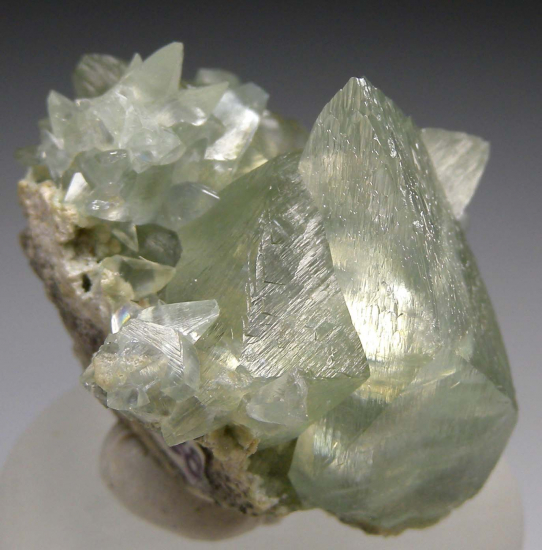 Smithsonite from Berg Aukus Mine, Grootfontein, Namibia [db_pics/pics/r564b.jpg]
