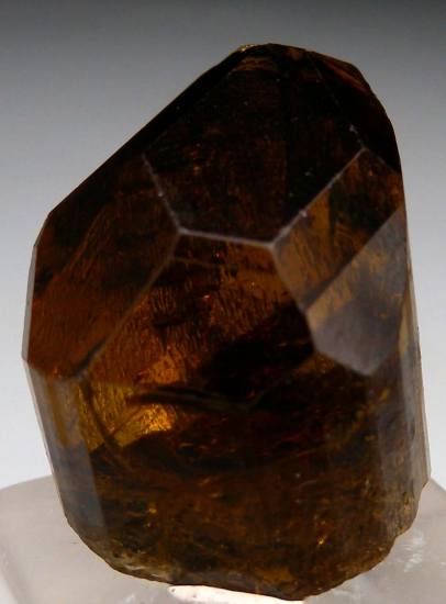 Dravite from Mwajanga, near Komolo, Tanzania [db_pics/pics/r570a.jpg]