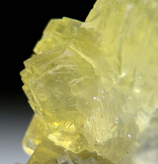 Prehnite from Merelani Hills, Arusha, Tanzania [db_pics/pics/r604d.jpg]