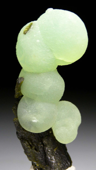 Prehnite on Epidote from Djouga Diggings, Diakon, Kayes Region, Mali [db_pics/pics/r613b.jpg]