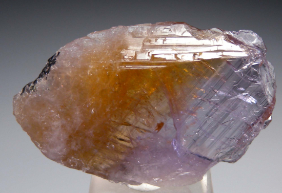 Magnesioaxinite from Merelani Hills, Arusha, Tanzania [db_pics/pics/r621c.jpg]