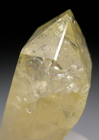 Anglesite from Touissite, Morocco [db_pics/pics/r644b.jpg]