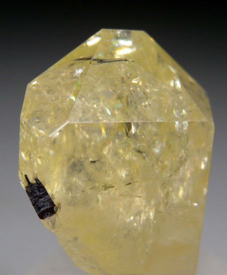 Anglesite from Touissite, Morocco [db_pics/pics/r644c.jpg]