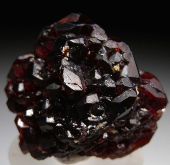Spessartine from Pakistan [db_pics/pics/r658a.jpg]