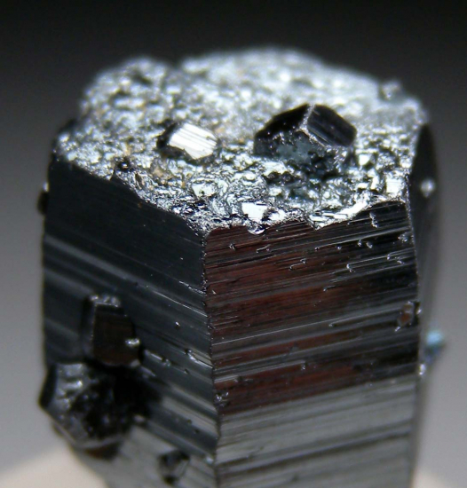 Hematite from Hormuz Island, Qeshm, Hormozgan, Iran [db_pics/pics/r688c.jpg]