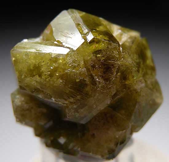 Chrysoberyl from Espirito Santo, Minas Gerais, Brazil [db_pics/pics/sa821a.jpg]