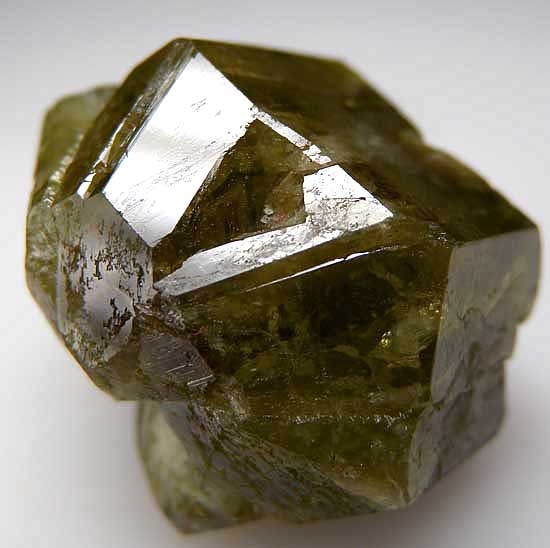 Chrysoberyl from Espirito Santo, Minas Gerais, Brazil [db_pics/pics/sa821d.jpg]