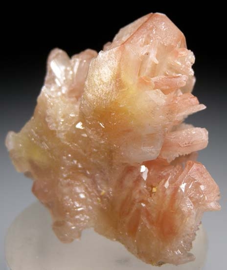 Cerussite from Daoping Mine, Yangshuo, Guangxi Prov., China [db_pics/pics/t223c.jpg]
