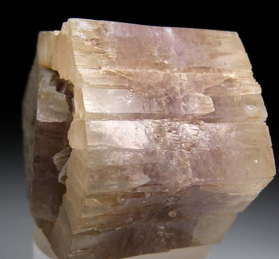 Aragonite from Minglanilla Mine, Castilla-La Mancha, Spain [db_pics/pics/t616b.jpg]