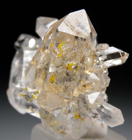 Oil in Quartz from Zhob, Balochistan, Pakistan [db_pics/pics/t621c.jpg]
