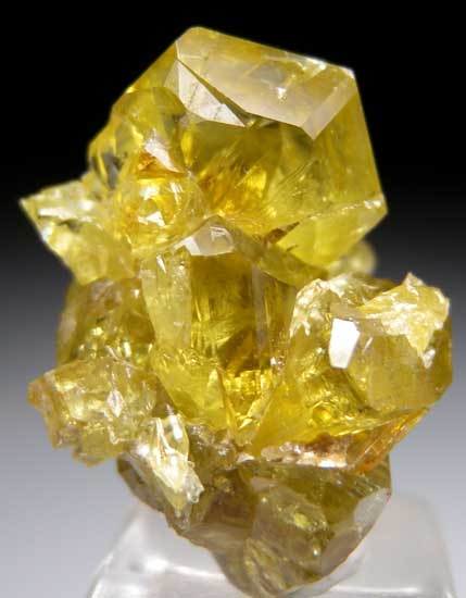 Chrysoberyl from Santa Teresa, Espirito Santo, Brazil [db_pics/pics/t778a.jpg]