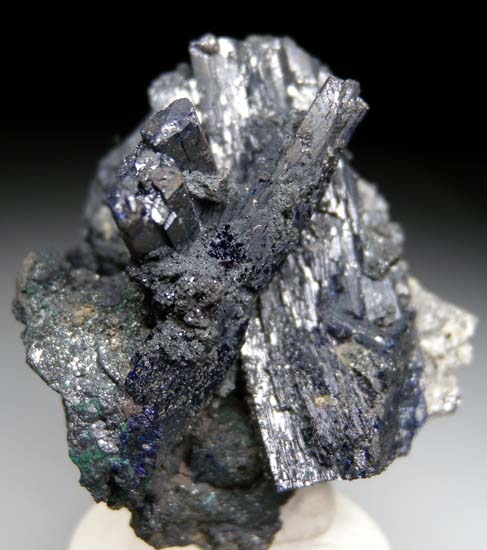 Tennantite aftr Azurite from Tsumeb, Namibia [db_pics/pics/t872b.jpg]